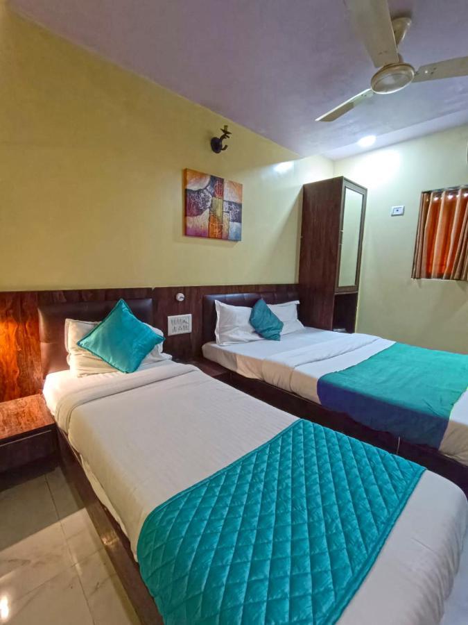 Hotel Amber-Colaba Bombay Esterno foto